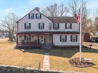 793 Pearse Rd, Swansea, MA 02777