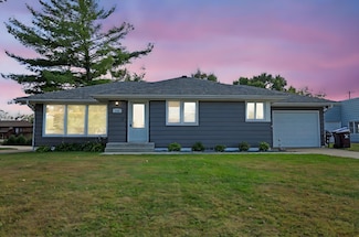 1101 Mill St W, Cannon Falls, MN 55009