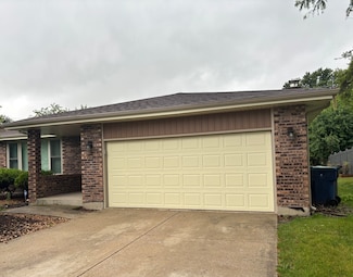 744 Academy Ave, Matteson, IL 60443