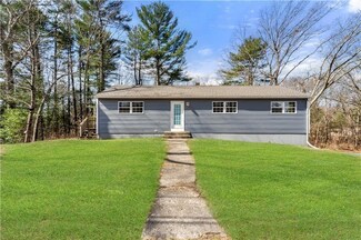 5 Patricia Ave, North Smithfield, RI 02896