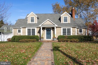 429 E Main St, Maple Shade, NJ 08052
