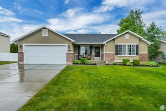 2083 S 825 E, Clearfield, UT 84015