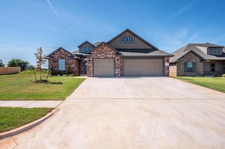 711 Virginia Ave, Newcastle, OK 73065