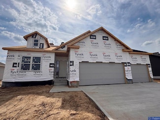 21151 Grand Ave, Elkhorn, NE 68022