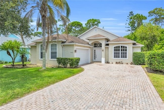 1595 16th Ct SW, Vero Beach, FL 32962