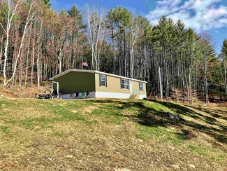 5792 Route 113, Thetford, VT 05075