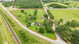 1513 County Road 210, Angleton, TX 77515