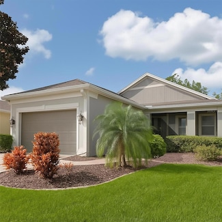 119 Crescent Moon Dr, Groveland, FL 34736