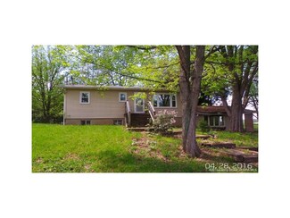 1585 N County Road 160 E, Paoli, IN 47454