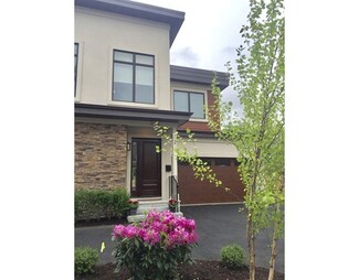 1664 Centre St Unit 2, Newton Highlands, MA 02461
