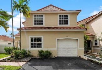 934 SW 179th Ave, Pembroke Pines, FL 33029