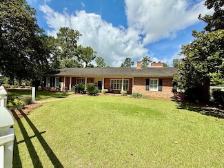 103 Bear Creek Rd, Adel, GA 31620