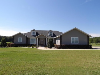 4630 NW 160th St, Trenton, FL 32693