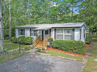 3030 Salem Cir, Murrells Inlet, SC 29576