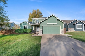 2747 S West Pkwy, Wichita, KS 67210