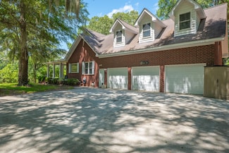 6385 Shilelagh Oaks Pkwy, Ravenel, SC 29470