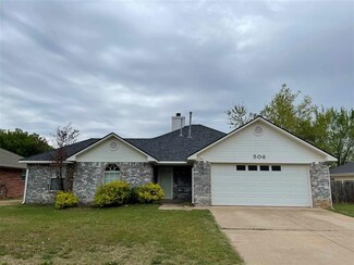 506 N 4th St, Perkins, OK 74059