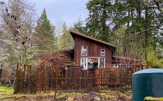 241 Riddle Ln, Orcas Island, WA 98280