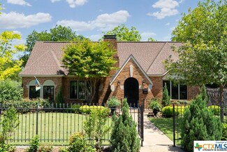 1207 Belvin St, San Marcos, TX 78666