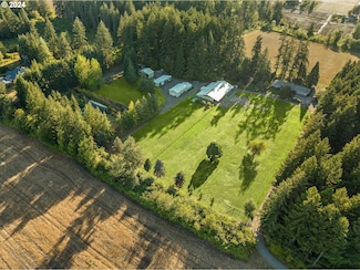 22750 SW Rosedale Rd, Beaverton, OR 97078
