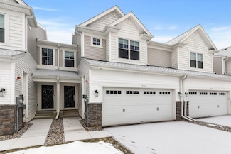 1715 Emerson Ct, Chaska, MN 55318