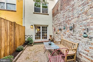 520 E Archibald Walk SE, Washington, DC 20003