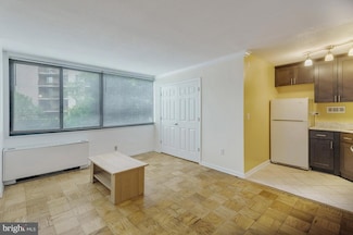2201 L St NW Unit 212, Washington, DC 20037