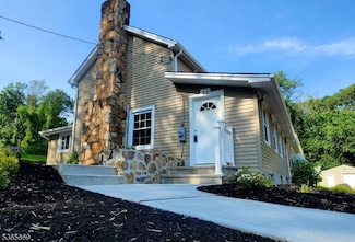 32 Teabo Rd, Wharton, NJ 07885