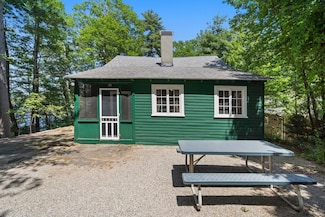 183 Mashapaug Rd, Holland, MA 01521