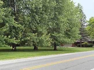 0 Clinton River Rd Unit 20251013874, Clinton Township, MI 48038