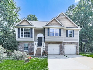 96 Moorings Run, Jasper, GA 30143