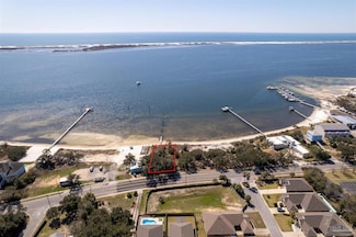 10611 Gulf Beach Hwy, Pensacola, FL 32507