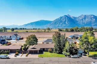 1588 Wildrose Dr, Minden, NV 89423