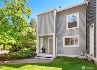 11807 NE 105th Ct, Kirkland, WA 98033