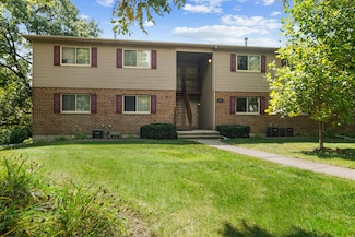 295 Woodridge Cir Unit H, South Elgin, IL 60177