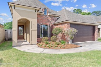 209 Annabelle Ln, Lafayette, LA 70508