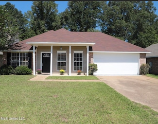 962 Bullrun Dr, Byram, MS 39272