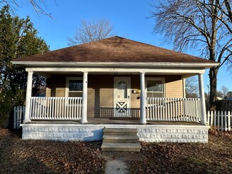 2050 Sisson St, Muskegon, MI 49441