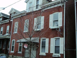 40 Charles St, Trenton, NJ 08611