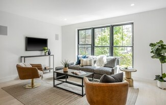 5 S Whitney St Unit 6, Roxbury Crossing, MA 02120