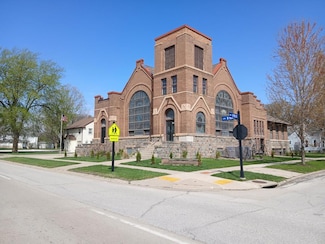 902 W Main St, Sac City, IA 50583