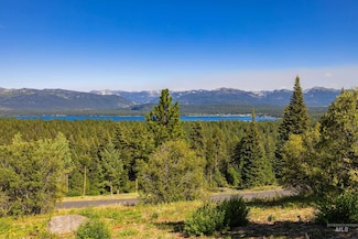1697 Club Hill Blvd, McCall, ID 83638
