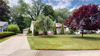 3162 W 231st St, North Olmsted, OH 44070