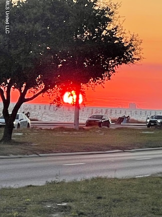 1282 Beach Blvd Unit 204, Biloxi, MS 39530