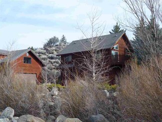 35 Riverdale Cir, Verdi, NV 89439