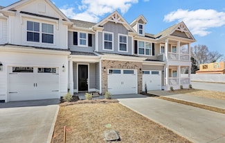 115 Turfway Dr, Greer, SC 29651
