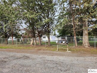 25350 S Center St, Los Molinos, CA 96055