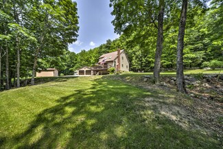 15 Mcsherry Ln, Hartford, ME 04220