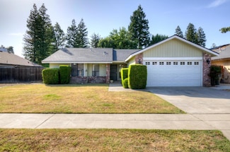 388 W Teague Ave, Fresno, CA 93711