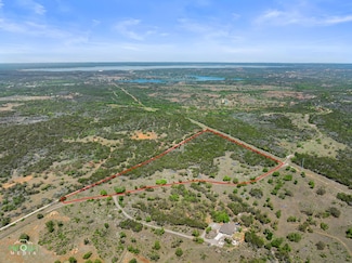 11 Crown Ln, Burnet, TX 78611